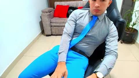 juan  sebastian online show from February 2, 2025, 12:24 pm