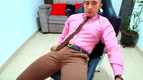 juan  sebastian online show from February 7, 2025, 3:19 pm