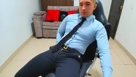 juan  sebastian online show from February 15, 2025, 12:54 pm