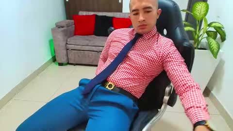 juan  sebastian online show from March 11, 2025, 6:30 pm