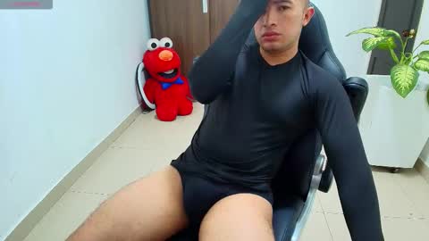 juan  sebastian online show from September 28, 2025, 12:43 pm