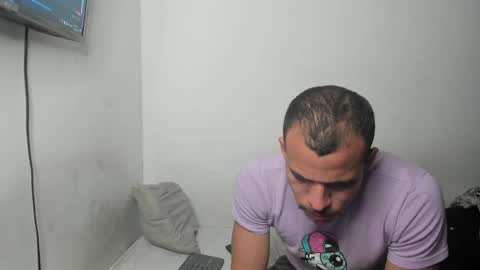 sebatian palacios online show from January 10, 2025, 6:31 am