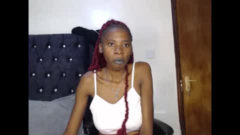 Snapshot of sebatrishaa chatting on October 13, 2025, 4:07 pm sebatrishaa online show from October 13, 2025, 4:07 pm