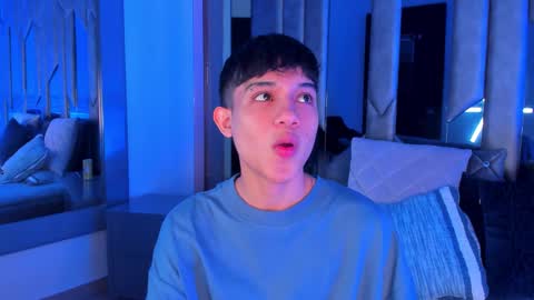 Snapshot of sebax_00 chatting on September 8, 2025, 9:14 pm Sebastian online show from September 8, 2025, 9:14 pm