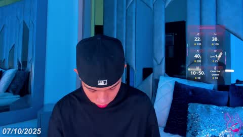 Snapshot of sebax_00 chatting on October 7, 2025, 8:17 pm Sebastian online show from October 7, 2025, 8:17 pm