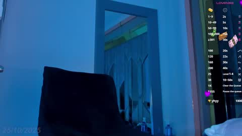 Snapshot of sebax_00 chatting on October 25, 2025, 9:42 pm Sebastian online show from October 25, 2025, 9:42 pm