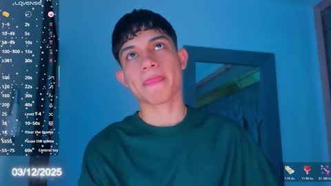 Snapshot of sebax_00 chatting on December 3, 2025, 8:29 pm Sebastian online show from December 3, 2025, 8:29 pm