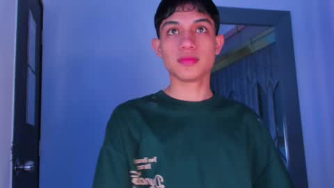 Sebastian online show from March 18, 2026, 8:34 pm