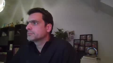 sebix9206 online show from December 5, 2025, 5:42 pm