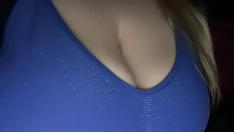 Sunny online show from May 20, 2026, 12:17 am