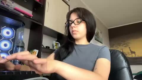 secret_vanilla_ online show from July 3, 2026, 12:22 pm