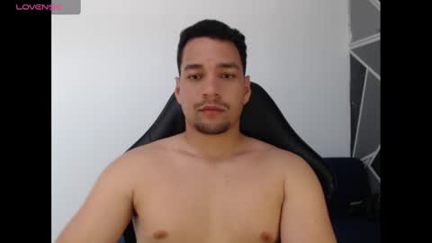 Snapshot of secretboy5000 chatting on December 21, 2024, 12:49 pm Jex online show from December 21, 2024, 12:49 pm