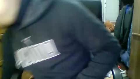 Snapshot of secretcutie200 chatting on November 15, 2025, 7:43 pm secretcutie200 online show from November 15, 2025, 7:43 pm