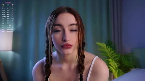 Snapshot of secrethustle chatting on February 16, 2026, 1:51 pm Lily online show from February 16, 2026, 1:51 pm