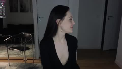 Snapshot of seduced_by_sara chatting on January 13, 2026, 9:42 pm Sara online show from January 13, 2026, 9:42 pm