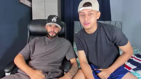 Snapshot of seductive_angel1 chatting on October 10, 2025, 3:27 am Angel online show from October 10, 2025, 3:27 am