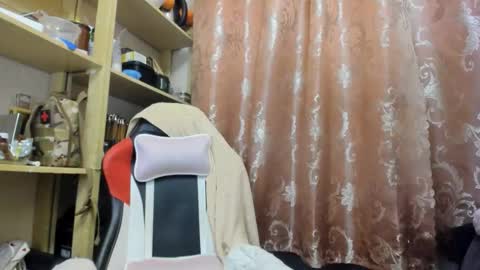 seductive_she_wolf online show from February 19, 2026, 9:22 pm