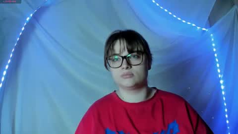 seductive_she_wolf online show from May 27, 2026, 3:20 pm