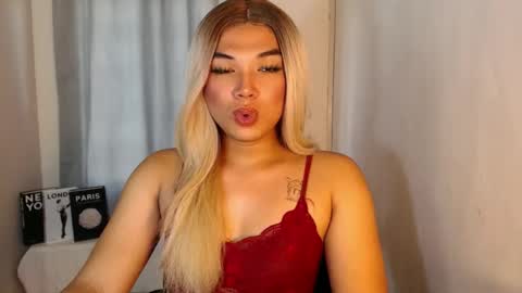 Deluxe online show from September 12, 2025, 4:01 am