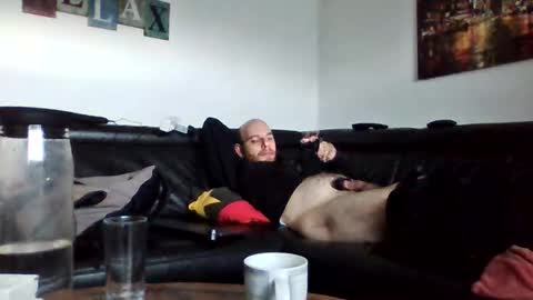 Sebastian online show from September 27, 2025, 7:46 am