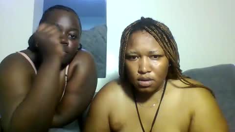 Snapshot of seexy_swiry chatting on September 12, 2025, 8:03 am seexy_swiry online show from September 12, 2025, 8:03 am