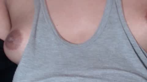 Snapshot of selda_ chatting on January 9, 2025, 2:43 am Selda online show from January 9, 2025, 2:43 am