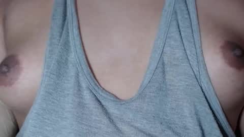 Snapshot of selda_ chatting on February 27, 2025, 9:54 am Selda online show from February 27, 2025, 9:54 am