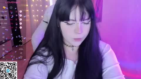 Snapshot of selena___cute chatting on March 4, 2026, 11:05 am Selena online show from March 4, 2026, 11:05 am