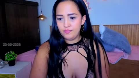 Snapshot of selena__noir chatting on May 20, 2026, 7:09 pm Call me S E L E N A online show from May 20, 2026, 7:09 pm