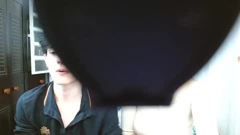 Selena  Andress online show from September 26, 2025, 9:46 am