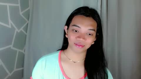 Snapshot of selena_fuckdoll chatting on February 25, 2026, 1:43 pm Selena online show from February 25, 2026, 1:43 pm