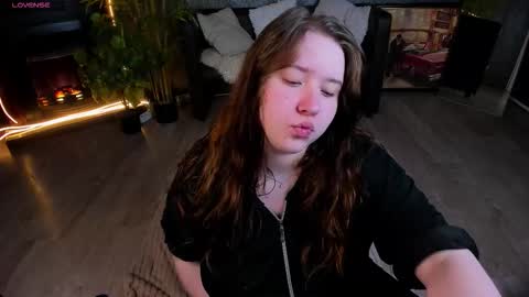 Snapshot of selena_muse_ chatting on March 24, 2026, 5:34 am Selena online show from March 24, 2026, 5:34 am