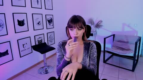 Selena ntmy online show from January 15, 2025, 5:15 pm