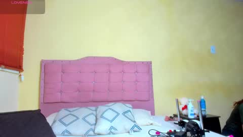 Selena online show from February 24, 2025, 11:41 pm