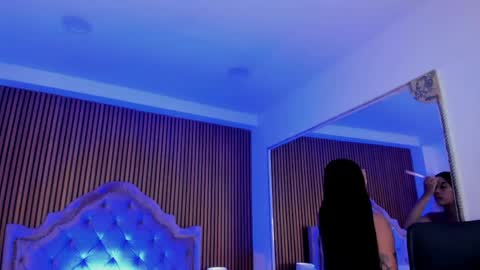 selenastonne online show from March 29, 2026, 7:47 pm