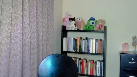 Snapshot of selene_hebe chatting on July 12, 2026, 3:52 am selene_hebe online show from July 12, 2026, 3:52 am