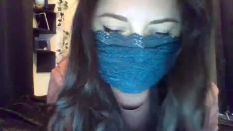 Lauren online show from December 2, 2025, 3:51 pm