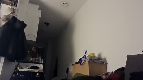 Snapshot of selfiepicdump chatting on March 4, 2025, 9:18 am Julian Kinky Bi-guy online show from March 4, 2025, 9:18 am