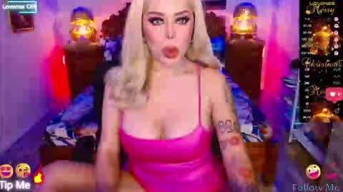 Snapshot of selina_diorxxx chatting on September 22, 2025, 4:47 am Will You Be My CumDumpster in Real  Drink My Milk online show from September 22, 2025, 4:47 am