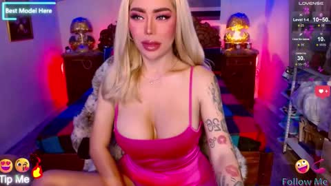 Snapshot of selina_diorxxx chatting on January 17, 2026, 3:11 am Will You Be My CumDumpster in Real Drink My Milk online show from January 17, 2026, 3:11 am