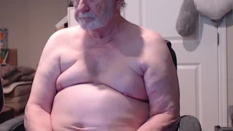 selkie2s online show from March 11, 2025, 7:14 pm