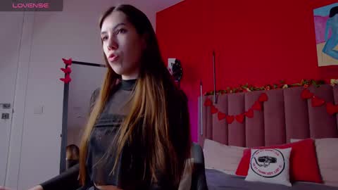 Nicole online show from February 12, 2025, 1:52 am