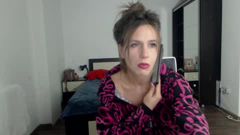 sellena_angels online show from February 25, 2025, 5:58 pm