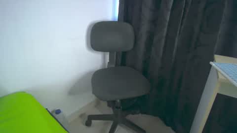 sem_alas online show from January 15, 2025, 10:35 pm