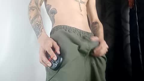 sem_alas online show from February 8, 2025, 6:01 am