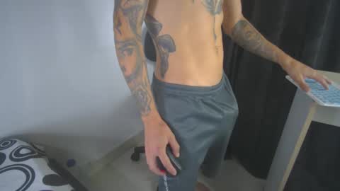 sem_alas online show from March 7, 2025, 11:38 pm