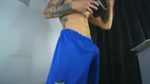 sem_alas online show from October 12, 2025, 1:26 am