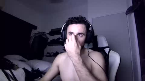 Snapshot of senitzzu chatting on February 8, 2025, 5:08 am PAJACONTROL online show from February 8, 2025, 5:08 am