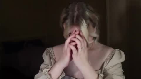 Snapshot of sensual_girrrl chatting on February 24, 2026, 11:25 pm Ilona online show from February 24, 2026, 11:25 pm