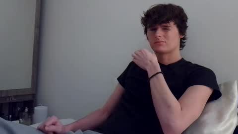 Cam online show from February 23, 2025, 11:58 pm